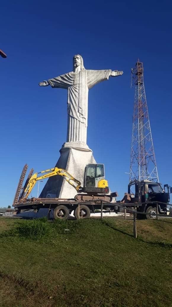 J F Terraplenagem em Perus