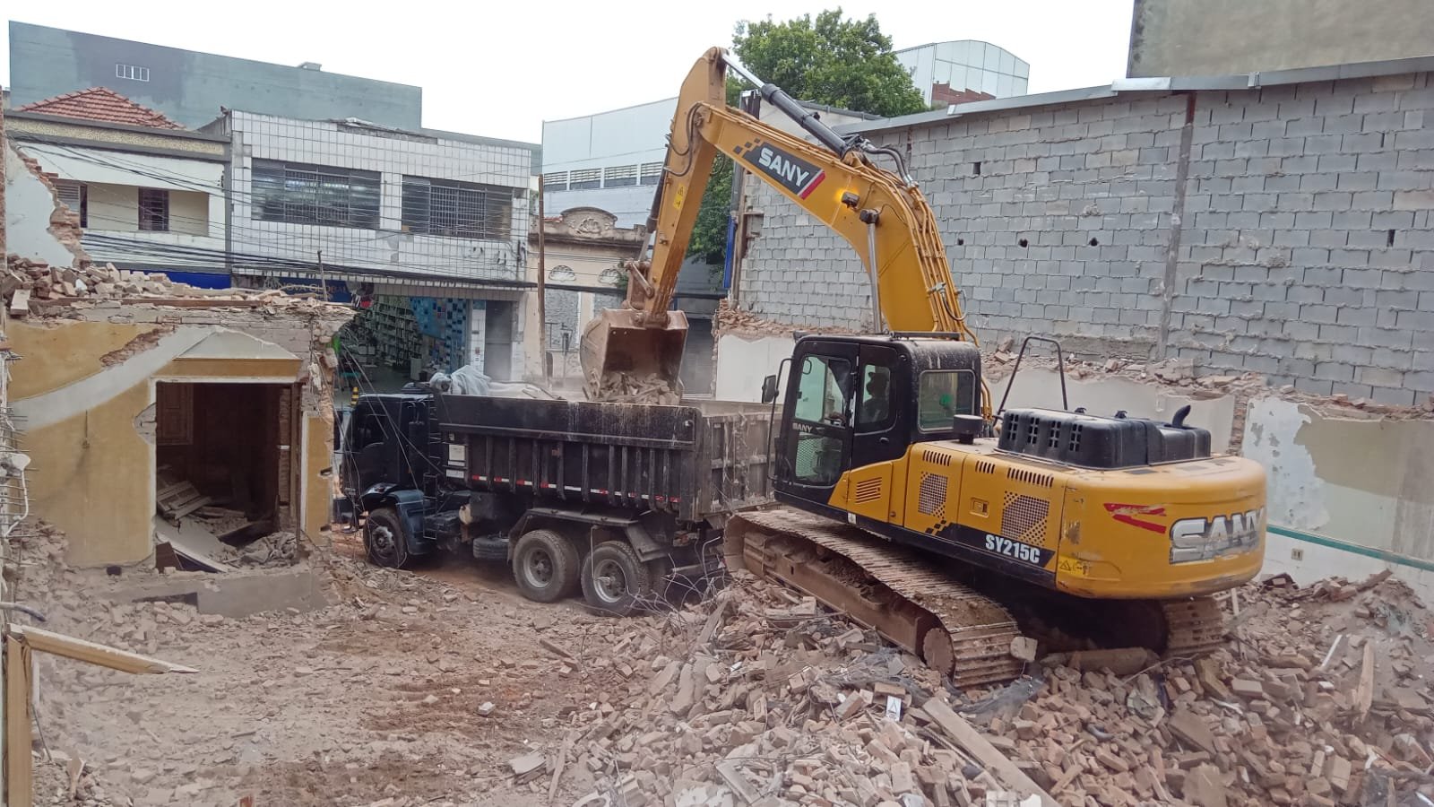 União Fortuna Terraplenagem e Demolidora em Diadema 