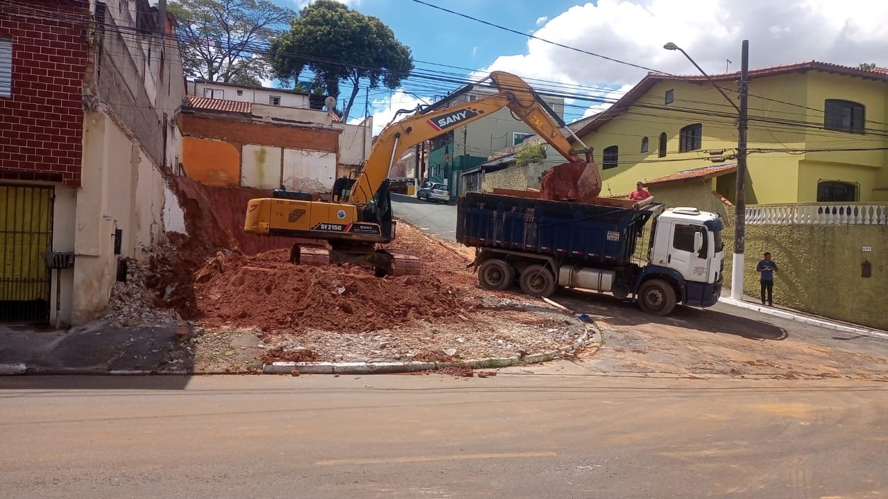 União Fortuna Terraplenagem e Demolidora em Diadema 