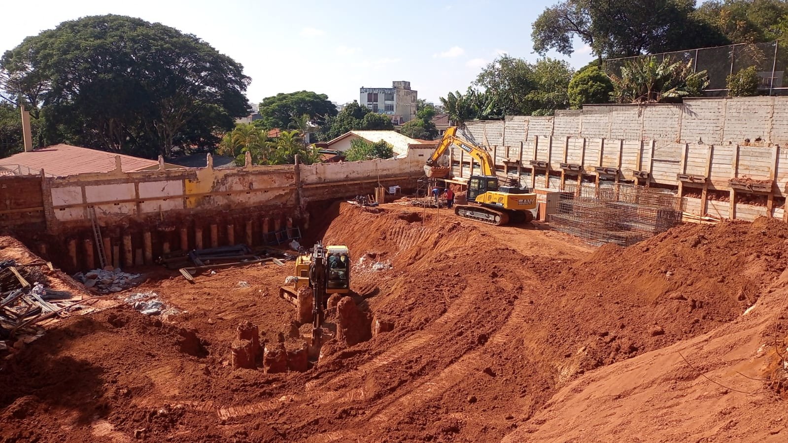 União Fortuna Terraplenagem e Demolidora em Diadema 