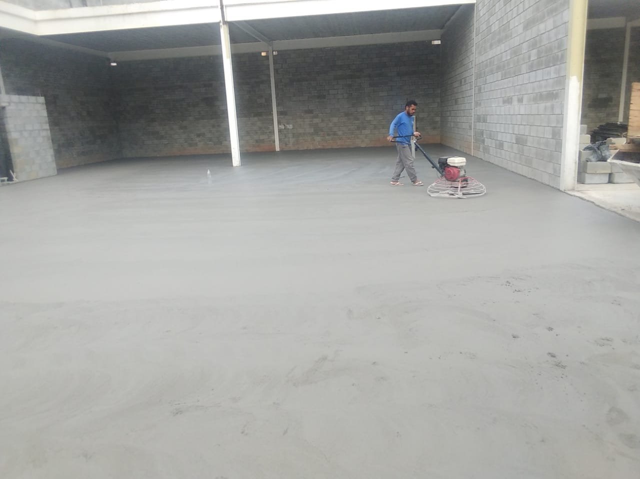 M Pugliese Pisos de Alta Resistência