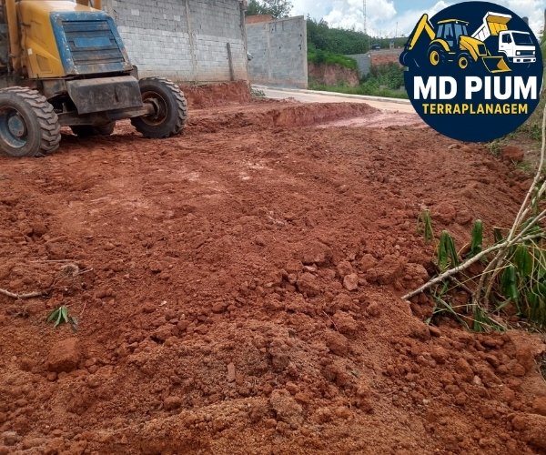 MD PIUM Terraplanagem em Mogi das Cruzes